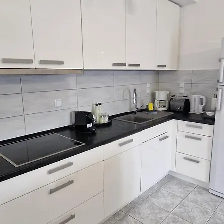 Doukas Lejlighedshotel