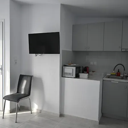 Doukas Lejlighedshotel Ofrínion