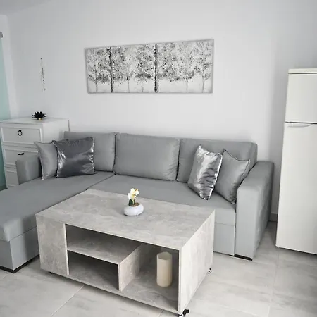 Doukas 3* Οφρύνιο