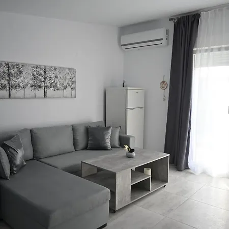 Lejlighedshotel Doukas Ofrínion