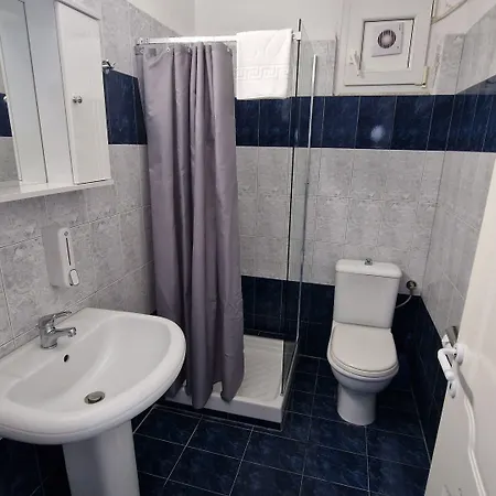 Doukas Lejlighedshotel 3*