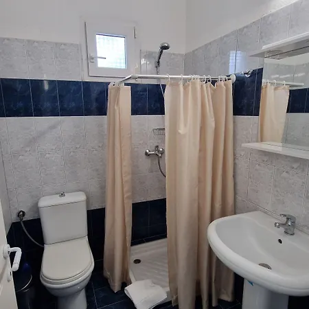 Doukas 3* Офринион