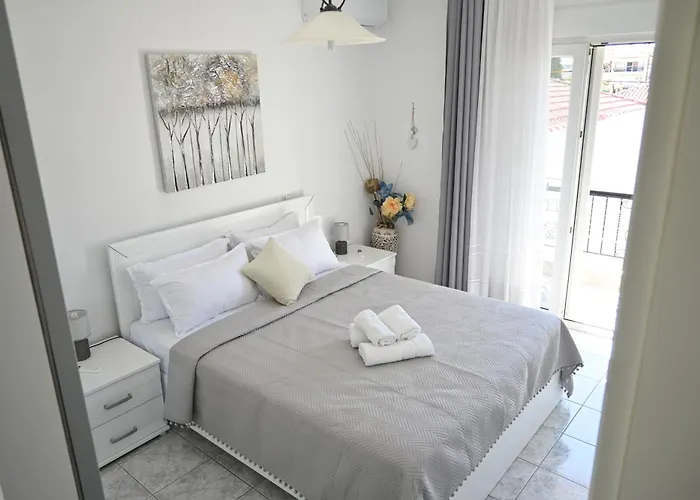 Aparthotel Doukas 3*