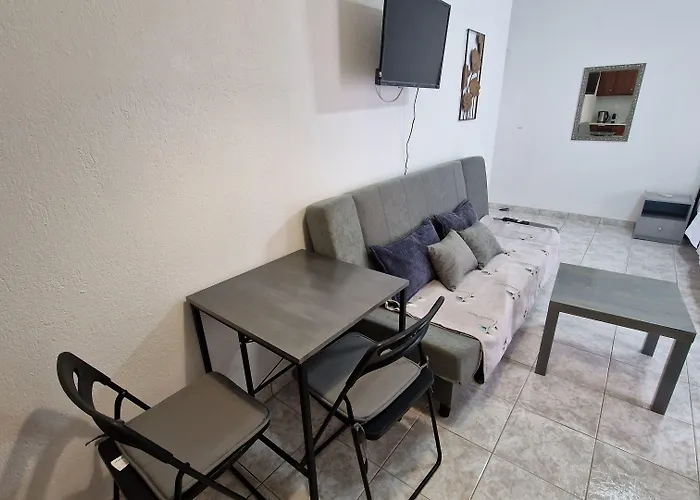 Doukas Aparthotel 3*