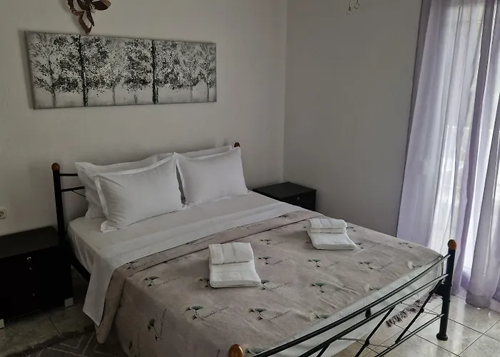 Aparthotel Doukas Ofrinion